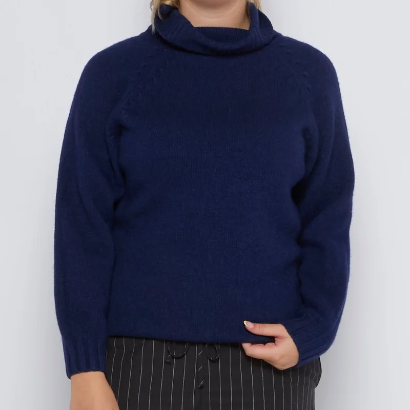 Heavy Knit Turtleneck Sweater - UK 12 Modern Contemporary Chic