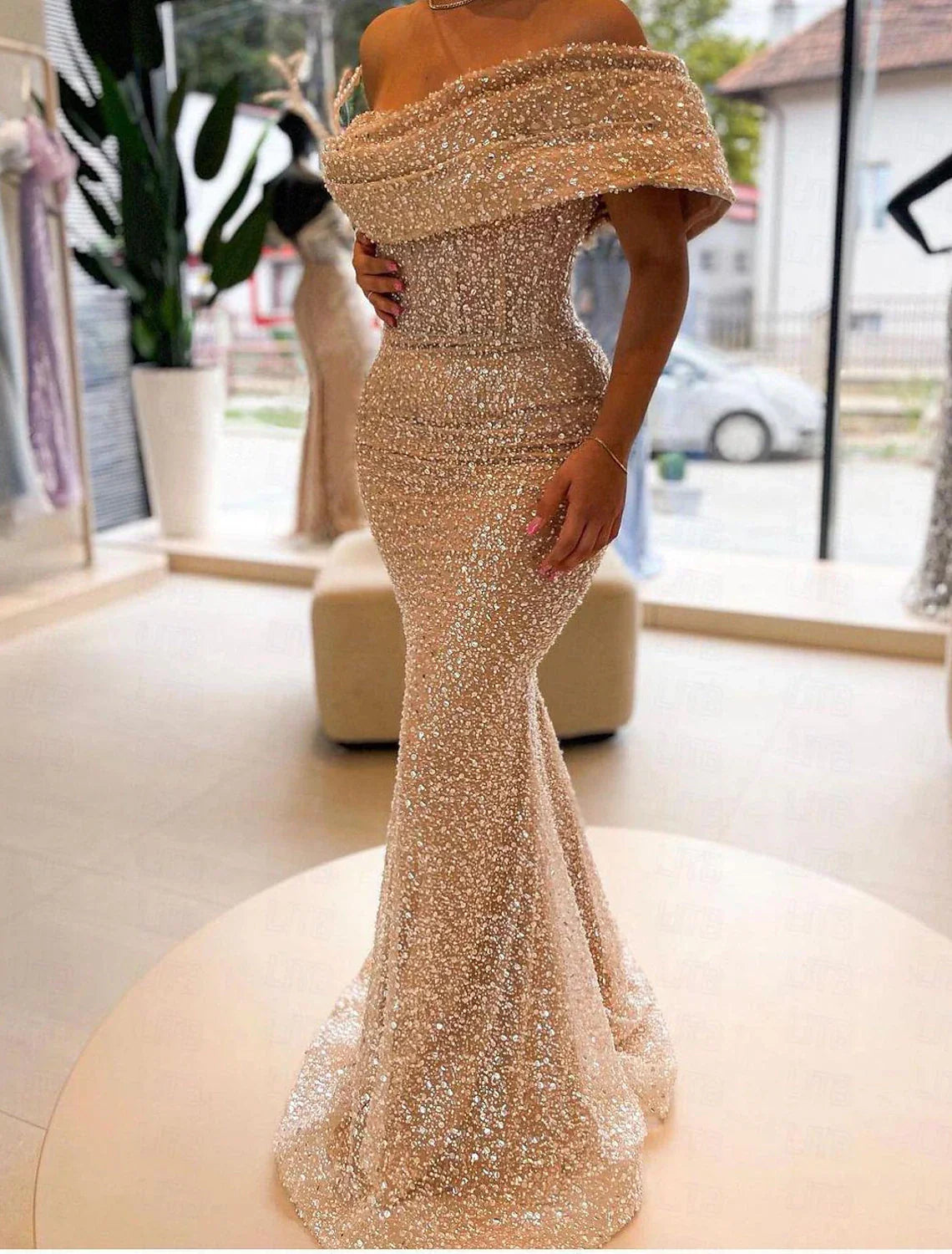 Mermaid / Trumpet Evening Gown Elegant Dress Formal Floor Length Sleeveless Off Shoulder Sequined with Sequin Tunics Polka dots