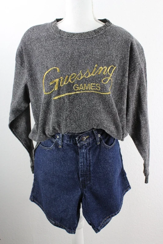 Vintage Guessing Sweatshirt (XXL) Hoodie with Monochrome Minimalist Simple