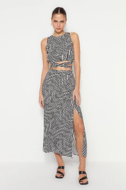 Black Midi Woven Viscose Fabric Geometric Patterned Skirt TWOSS23ET00017 chiffon skirt floaty Black Midi Woven Viscose Fabric Geometric Patterned Skirt TWOSS23ET00017 chiffon skirt floaty