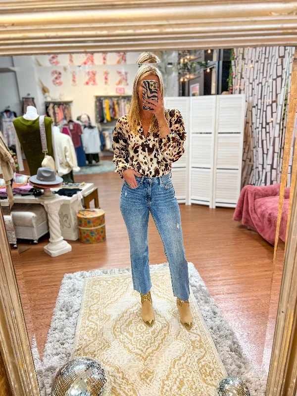 Animal Print Collared Long Sleeve Bodysuit Fashionable V-Neck Bodysuit