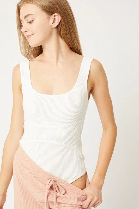 White Ribbed Scoop Neck Bodysuit Trendy Lace-Up Bodysuit